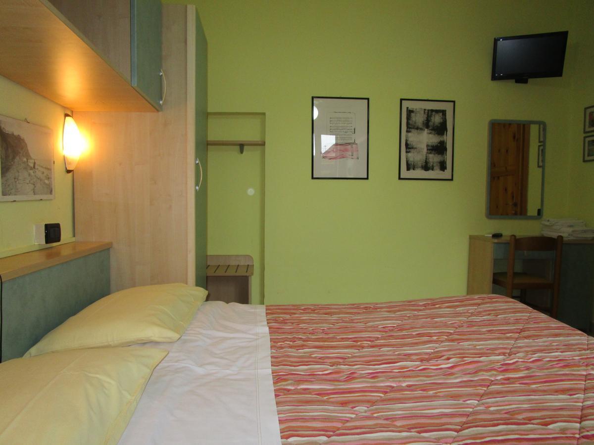 Albergo Primavera Senigallia Exterior photo